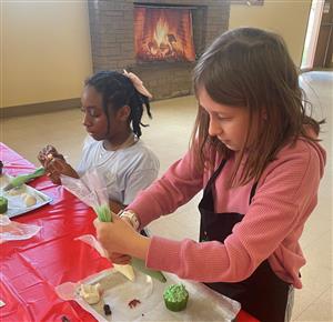 Cupcake Decorating - March 2024