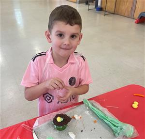 Cupcake Decorating - March 2024